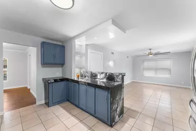 2530 Utica Drive, Dallas, TX 75227 - Photo 8