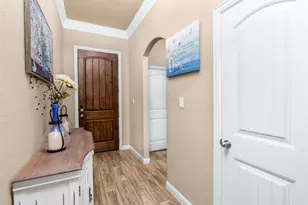 313 Donna Cir, Granbury, TX 76049 - Photo 6