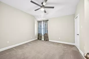 3737 Nassau Dr, Irving, TX 75063 - Photo 32