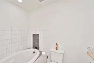 7909 Natalie Dr, Fort Worth, TX 76134 - Photo 18