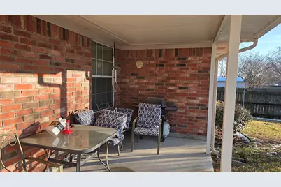 904 Roseanne Drive, Commerce, TX 75428 - Photo 12