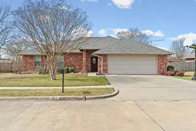 904 Roseanne Drive, Commerce, TX 75428 - Photo 1