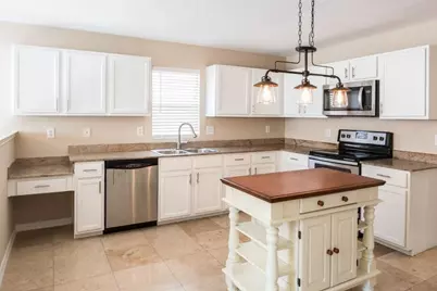 2332 Chestnut Drive, Little Elm, TX 75068 - Photo 2