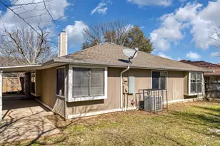 200 Caprock Dr, Arlington, TX 76018 - Photo 26