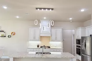 812 Blue Yucca Ln, Aubrey, TX 76227 - Photo 28