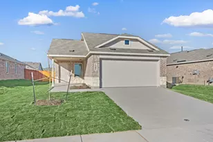 1340 Blazin Bronco Trl, Fort Worth, TX 76052 - Photo 2