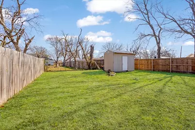 307 N Carter, Howe, TX 75459 - Photo 8