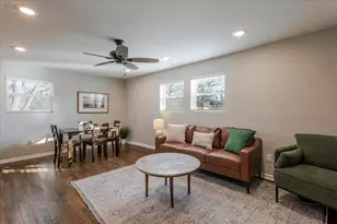 713 SE 16th St, Mineral Wells, TX 76067 - Photo 4