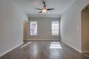 912 Skyview Dr, Midlothian, TX 76065 - Photo 2