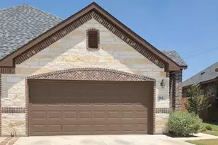 912 Skyview Dr, Midlothian, TX 76065 - Photo 1