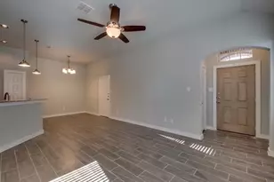 912 Skyview Dr, Midlothian, TX 76065 - Photo 4