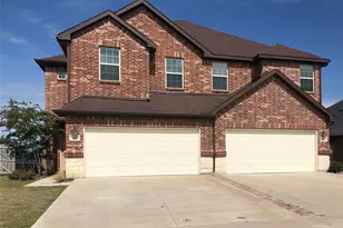 1023 Skyview Ct, Midlothian, TX 76065 - Photo 1