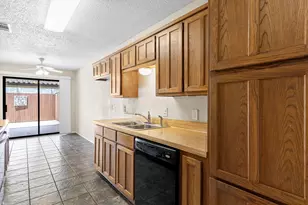 1109 Glenbrook St, Benbrook, TX 76126 - Photo 14