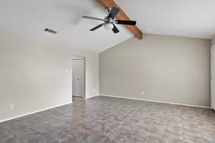 1109 Glenbrook St, Benbrook, TX 76126 - Photo 10