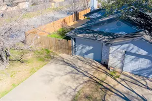 6701 S Creek Dr, Fort Worth, TX 76133 - Photo 4