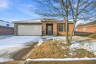 8118 York Beach Pl, Arlington, TX 76002 - Photo 1