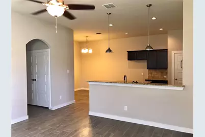 906 Skyview Drive, Midlothian, TX 76065 - Photo 2