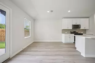 2207 Rannoch St, Sherman, TX 75092 - Photo 8