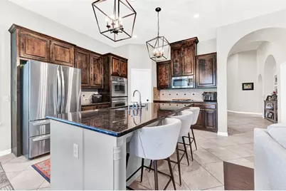 10104 Gentry Drive, Frisco, TX 75035 - Photo 8