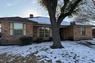 4805 S Country Club Rd, Garland, TX 75043 - Photo 2