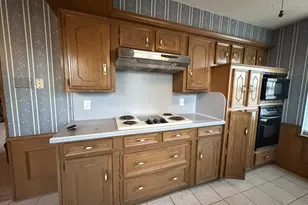 4805 S Country Club Rd, Garland, TX 75043 - Photo 8