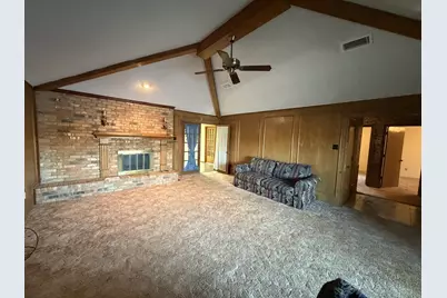 4805 S Country Club Road, Garland, TX 75043 - Photo 4