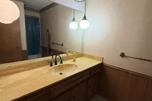 4805 S Country Club Rd, Garland, TX 75043 - Photo 16