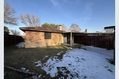 4805 S Country Club Road, Garland, TX 75043 - Photo 32