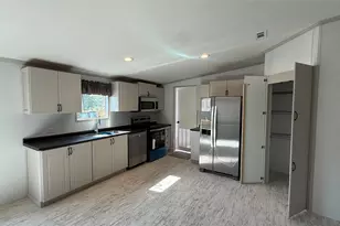 244 Overland Trail, Runaway Bay, TX 76426 - Photo 6