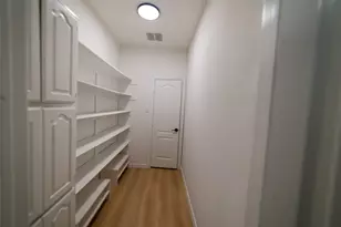 954 Lloyd's Rd, Little Elm, TX 75068 - Photo 6