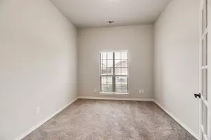 316 Primrose Ct, Glenn Heights, TX 75154 - Photo 16