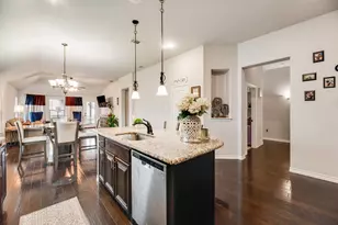 316 Primrose Ct, Glenn Heights, TX 75154 - Photo 10