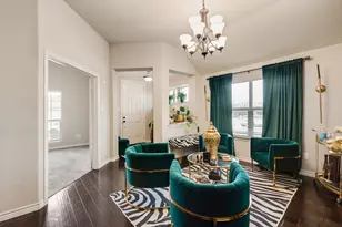 316 Primrose Ct, Glenn Heights, TX 75154 - Photo 4