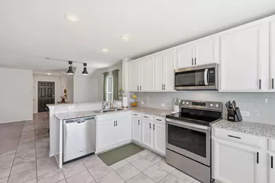 1083 Castroville Drive, Forney, TX 75126 - Photo 6