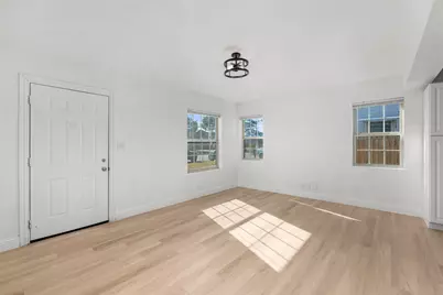 2725 Yucca Avenue, Fort Worth, TX 76111 - Photo 6