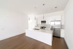 1931 N Prairie Ave, Dallas, TX 75204 - Photo 8