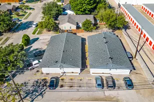 2001 Carl Rd, Irving, TX 75061 - Photo 6