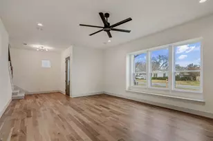 205 W 7th St, Justin, TX 76247 - Photo 10