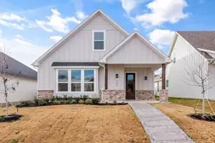 205 W 7th St, Justin, TX 76247 - Photo 2