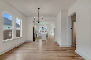 205 W 7th St, Justin, TX 76247 - Photo 18