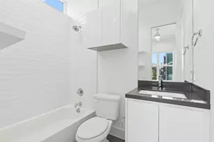 3081 Chimes St, Dallas, TX 75219 - Photo 20