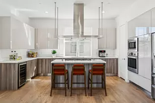 3081 Chimes St, Dallas, TX 75219 - Photo 10