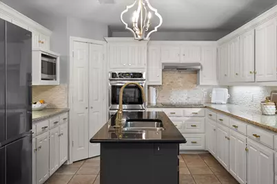 3220 David Drive, Hurst, TX 76054 - Photo 4