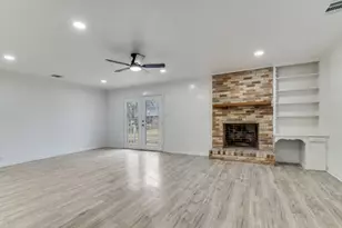 4110 Skyline Dr, Rowlett, TX 75088 - Photo 6