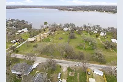 7000 Briar Road, Azle, TX 76020 - Photo 14