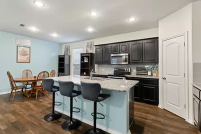 1025 Mason Street, Aubrey, TX 76227 - Photo 8