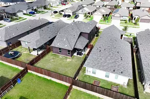 1025 Mason St, Aubrey, TX 76227 - Photo 26