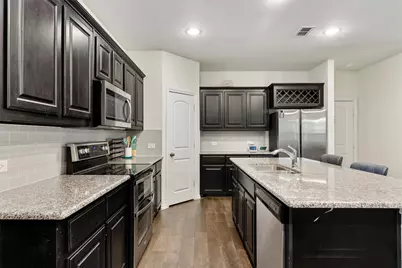 1025 Mason Street, Aubrey, TX 76227 - Photo 10