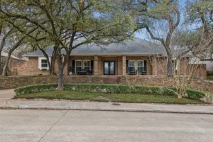 9631 Hilldale Dr, Dallas, TX 75231 - Photo 1