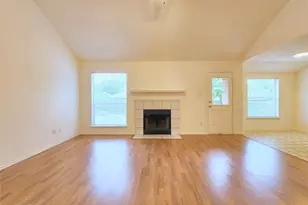 414 Dakota Dr, Joshua, TX 76058 - Photo 6